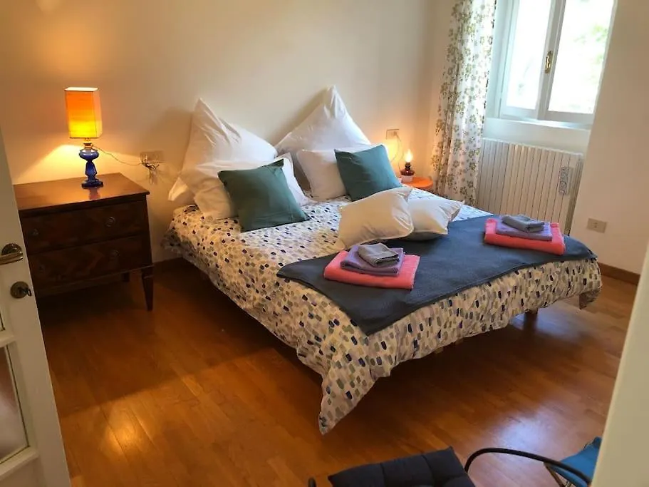 La Casa Nel Cortile Apartment Mandello del Lario